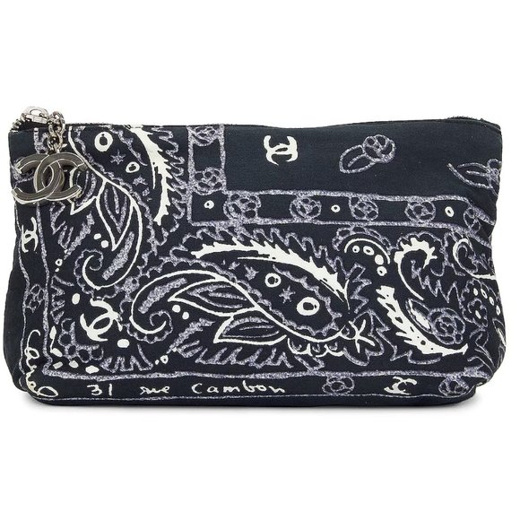 RARE Chanel CC Bandana Clutch Black Paisley Printed Pouch Cosmetic Bag - Picture 9 of 10